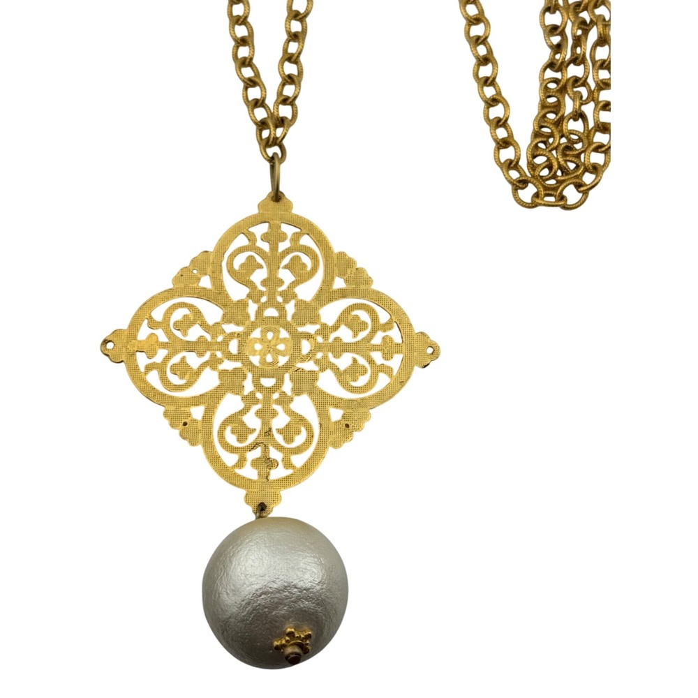Susan Shaw Cotton Pearl Gold Tone Necklace